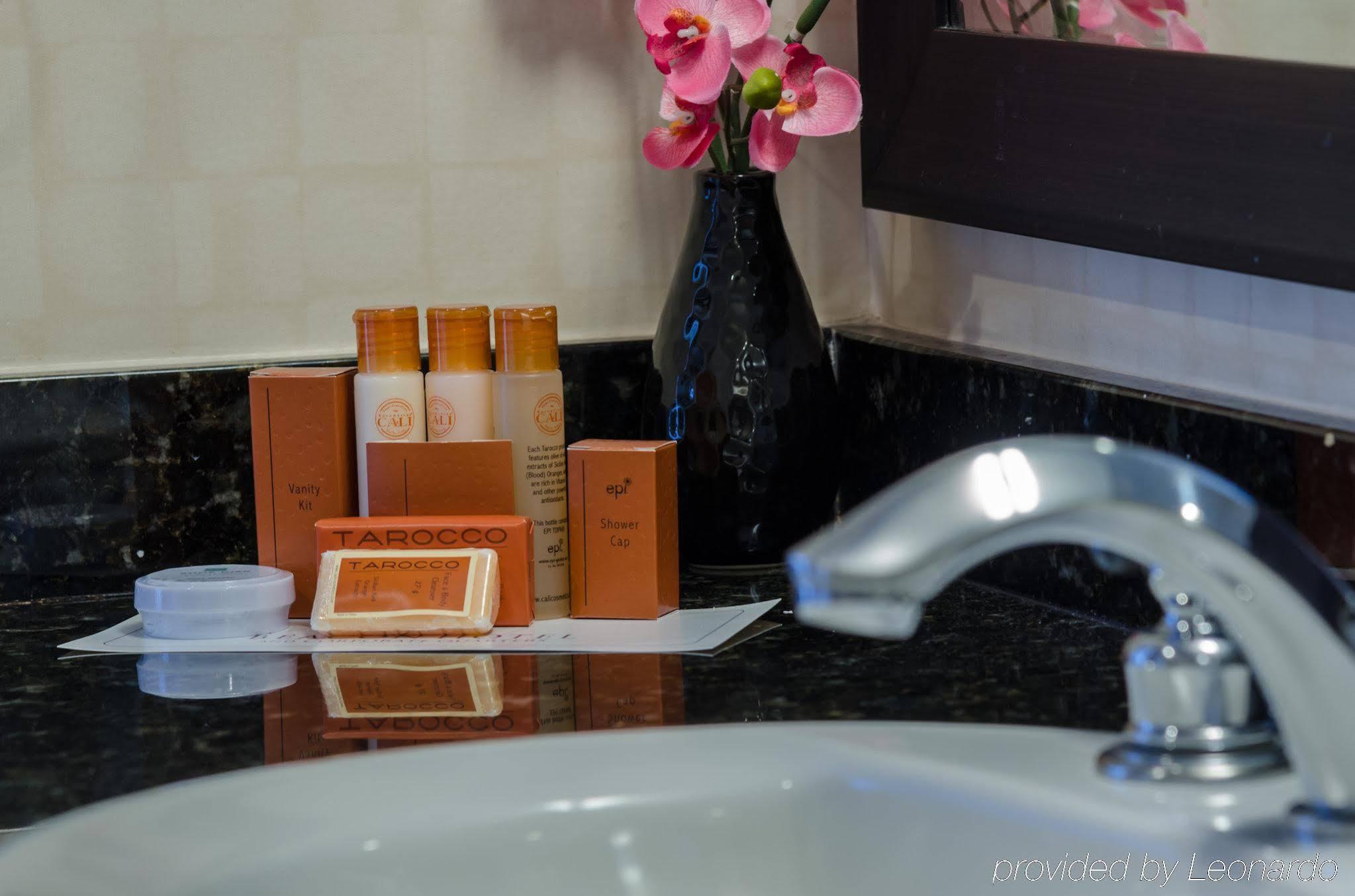 Beacon Hotel & Corporate Quarters Washington Bagian luar foto