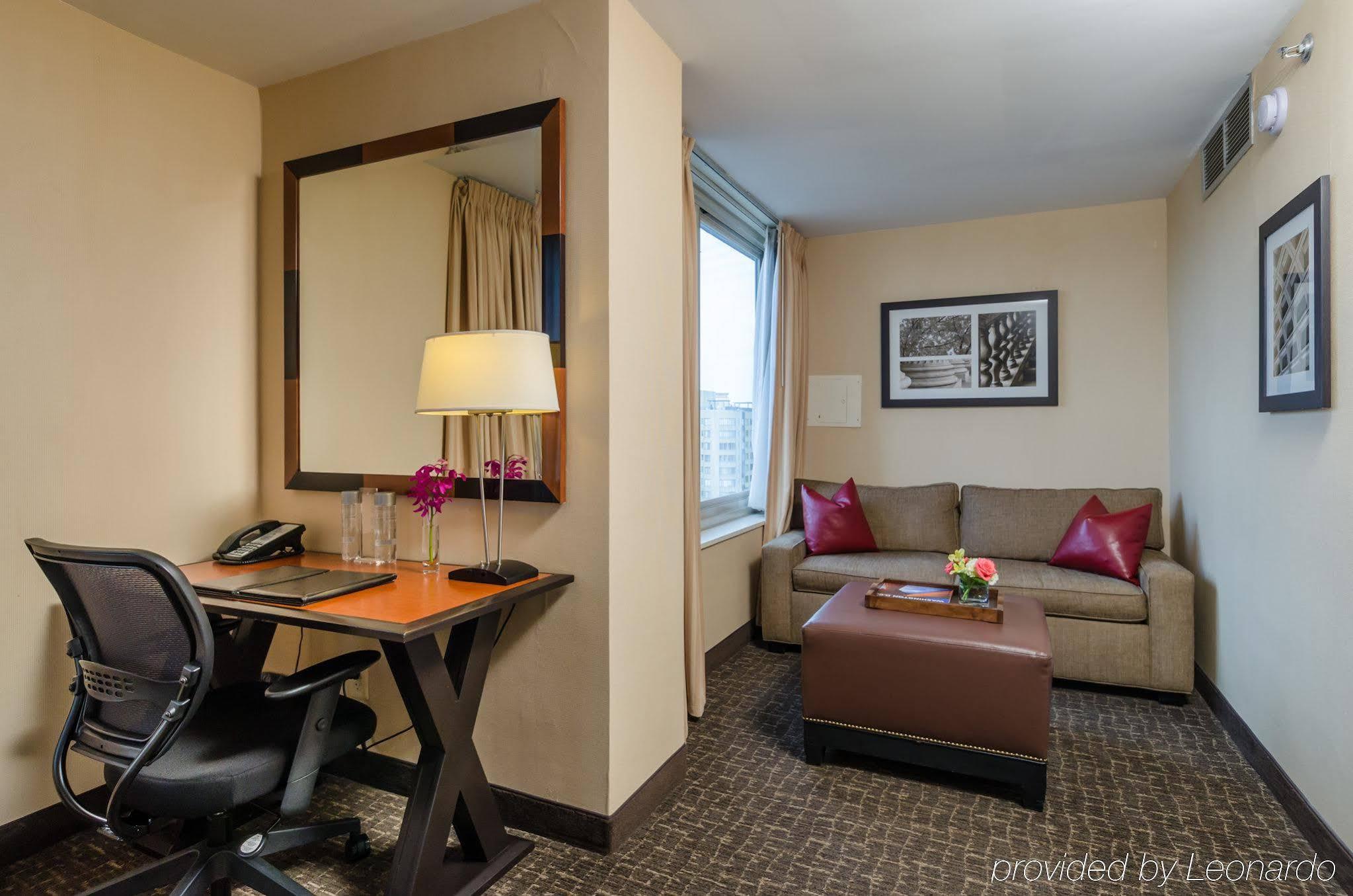 Beacon Hotel & Corporate Quarters Washington Bagian luar foto