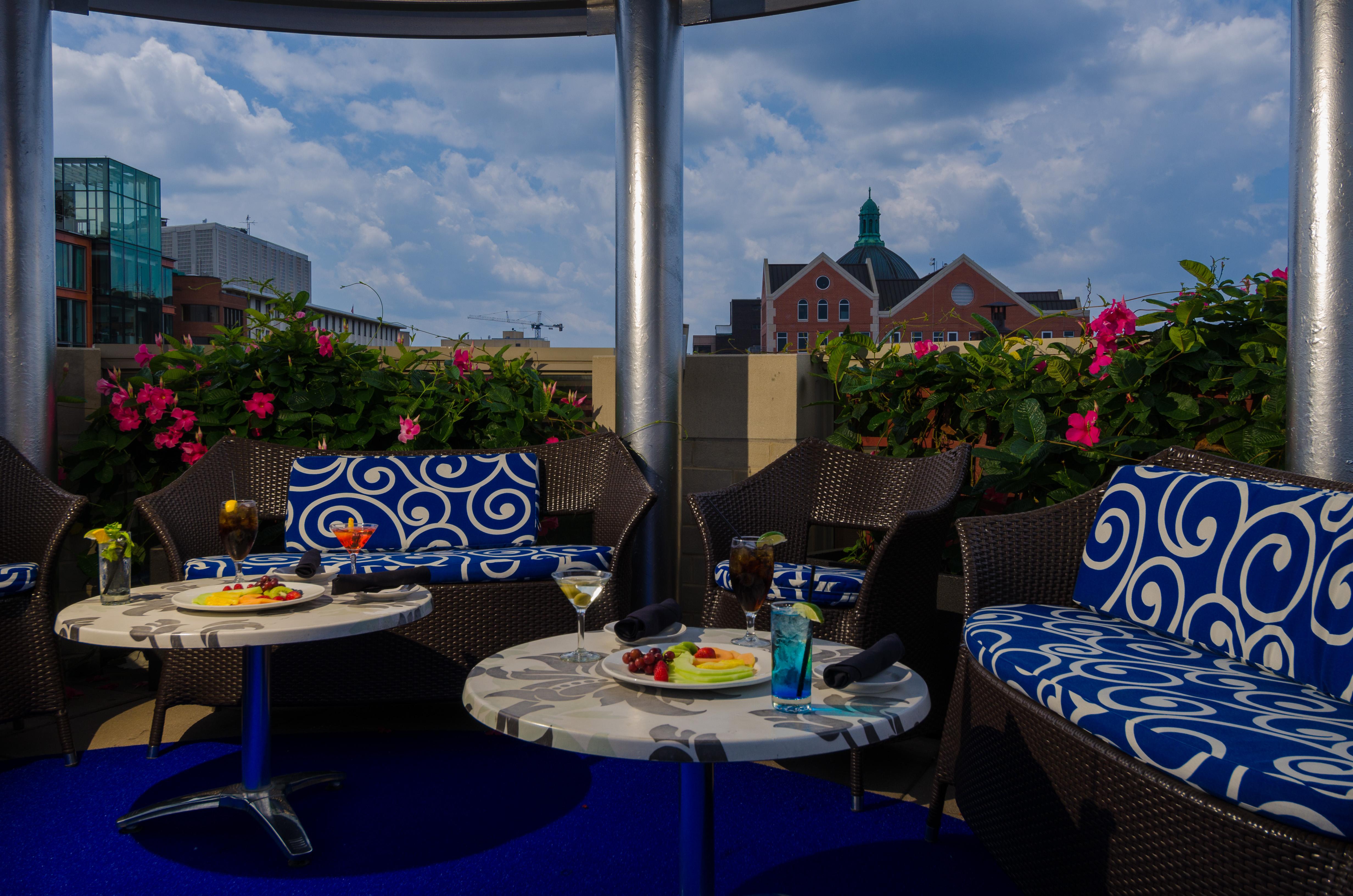 Beacon Hotel & Corporate Quarters Washington Bagian luar foto